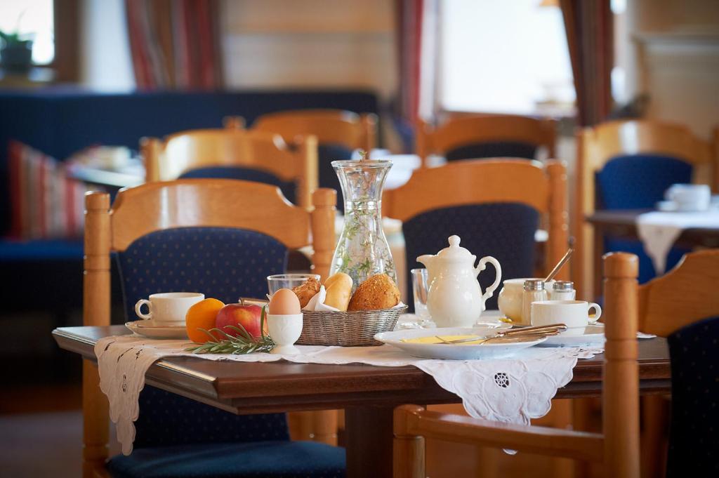Hotel Zur Post Kötzting Exteriör bild